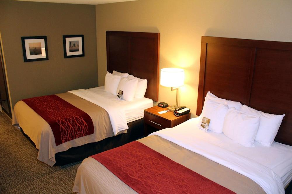 Comfort Inn Splash Harbor Bellville Экстерьер фото