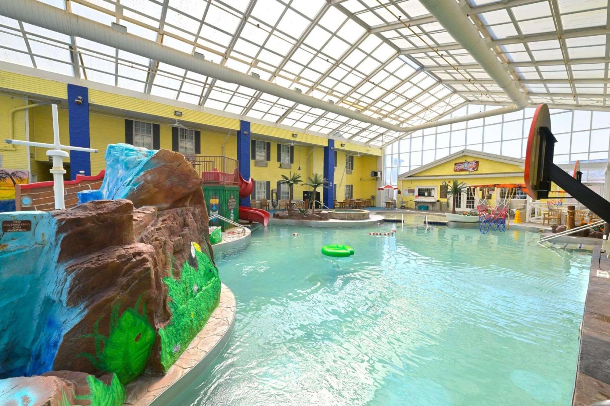 Comfort Inn Splash Harbor Bellville Экстерьер фото